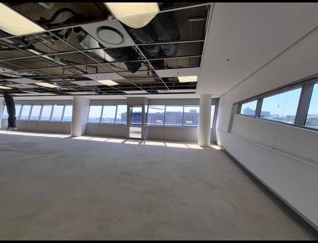 242M² OFFICE TO LET IN SANDTON CENTRAL